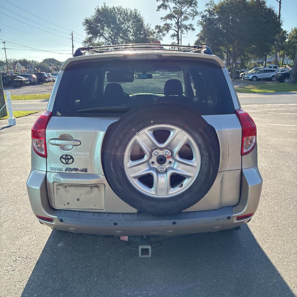Toyota RAV4 FWD 4dr V6 5-Spd AT (Natl) 2008