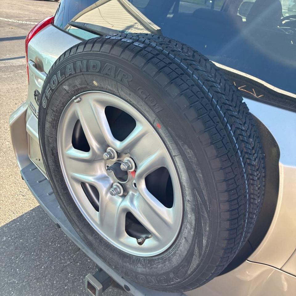 Toyota RAV4 FWD 4dr V6 5-Spd AT (Natl) 2008
