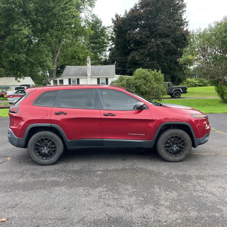 Jeep Cherokee 4WD 4dr Sport 2015