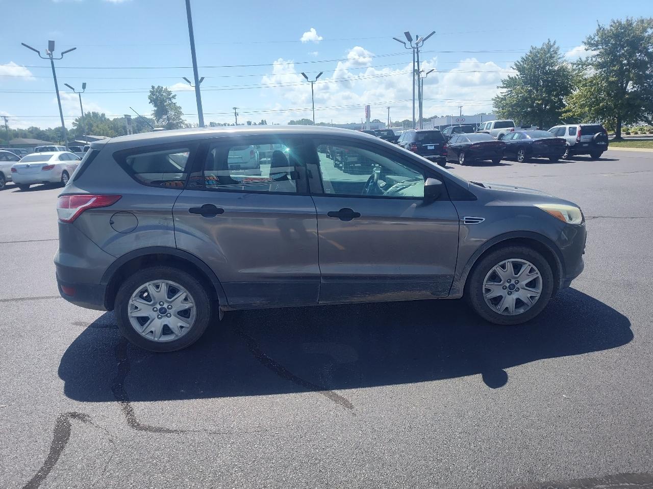 Ford Escape FWD 4dr S 2014