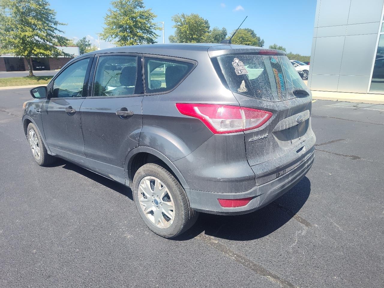 Ford Escape FWD 4dr S 2014