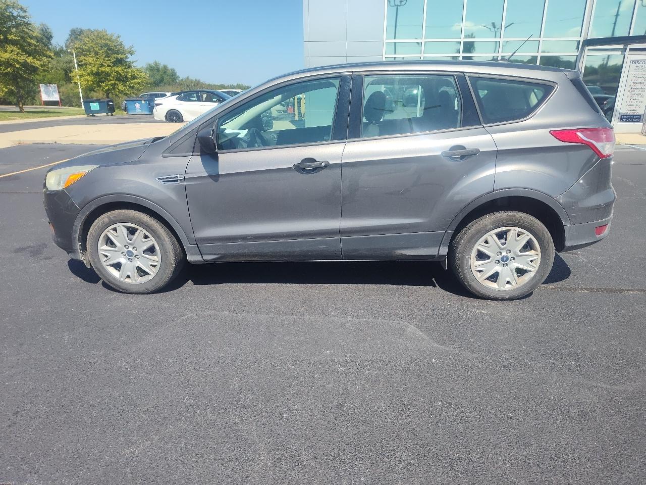 Ford Escape FWD 4dr S 2014
