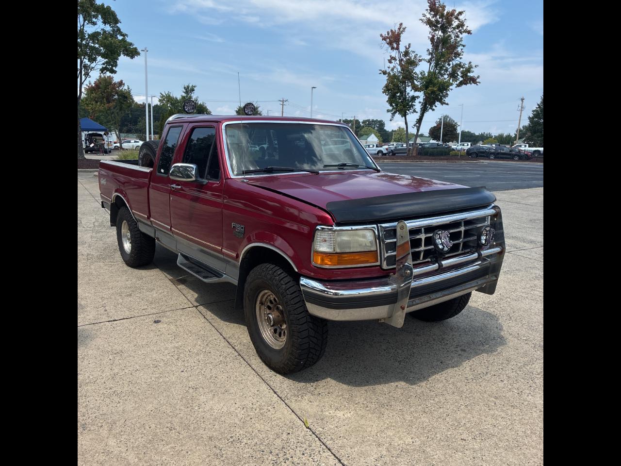 Ford F-150 Supercab 138.8" WB 4WD 1995