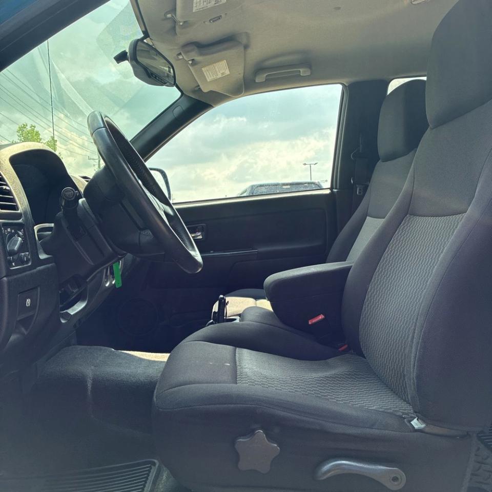 Chevrolet Colorado 4WD Crew Cab 126.0" LT w/2LT 2011