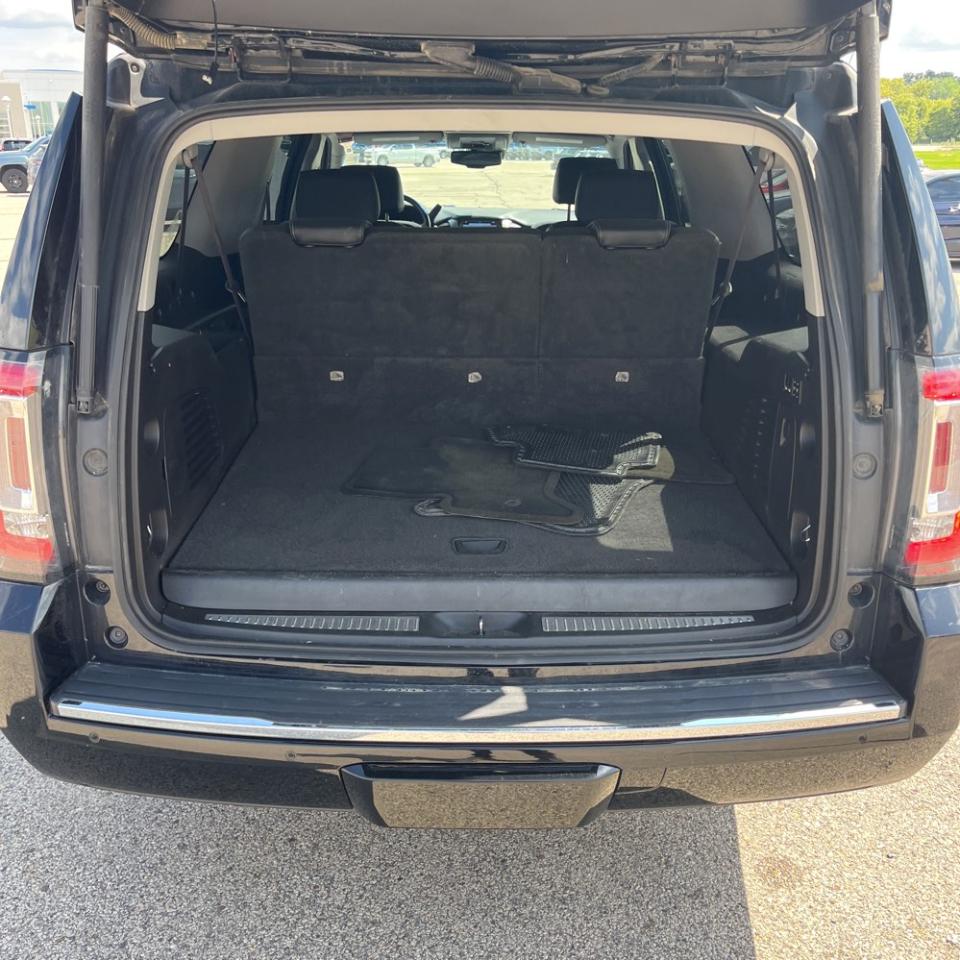 GMC Yukon XL 4WD 4dr Denali 2016
