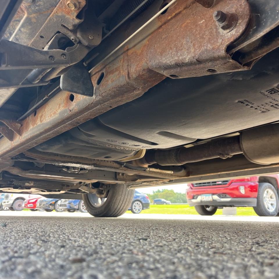 GMC Yukon XL 4WD 4dr Denali 2016