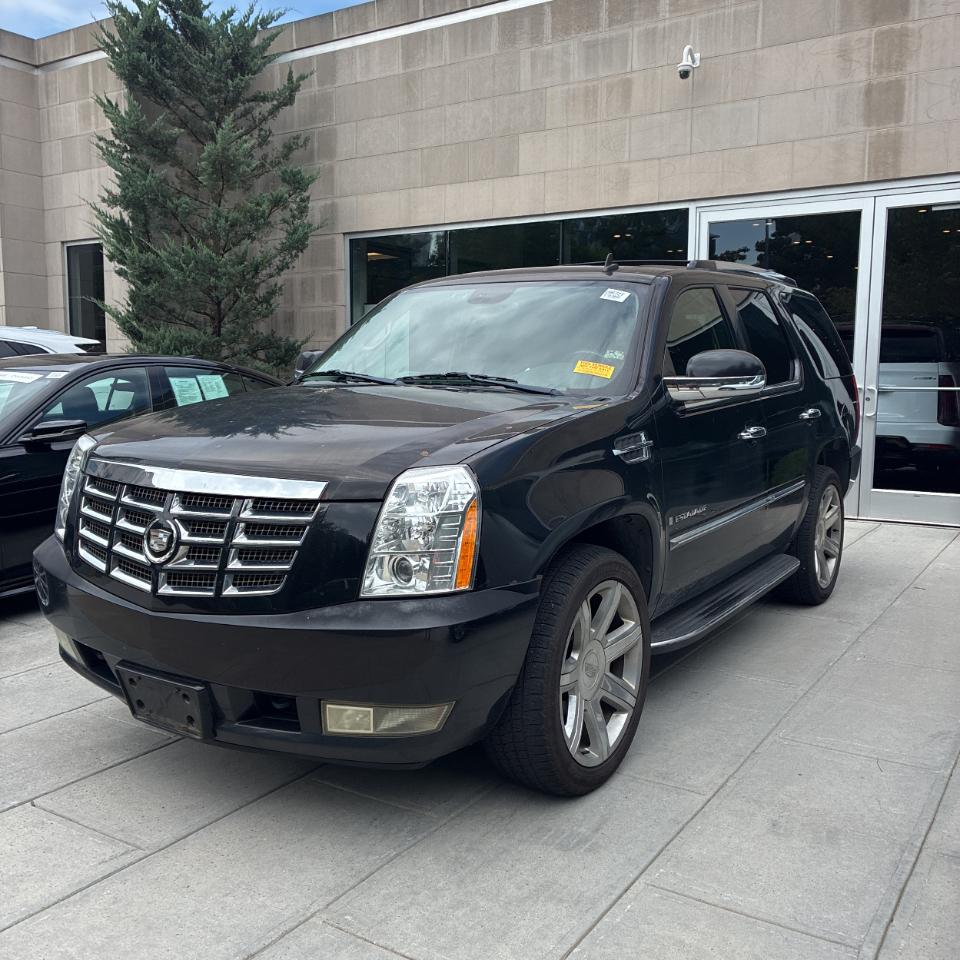 Cadillac Escalade AWD 4dr 2008