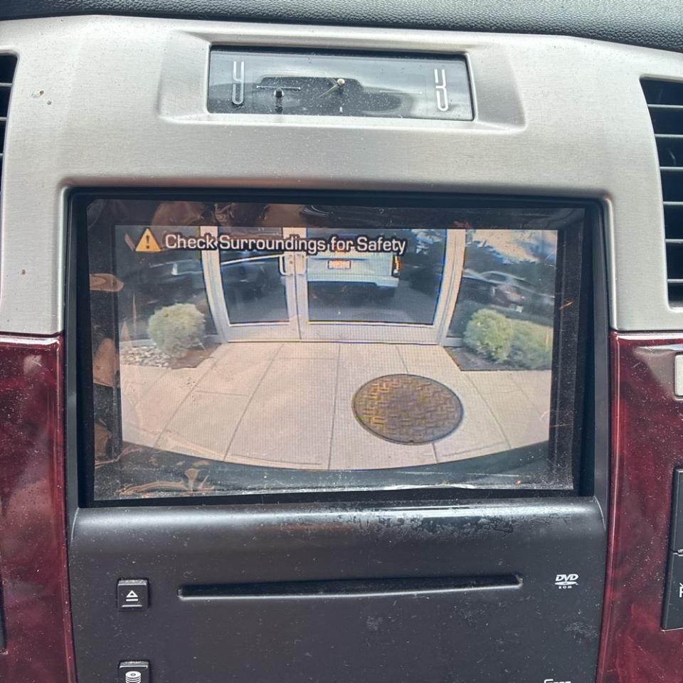 Cadillac Escalade AWD 4dr 2008
