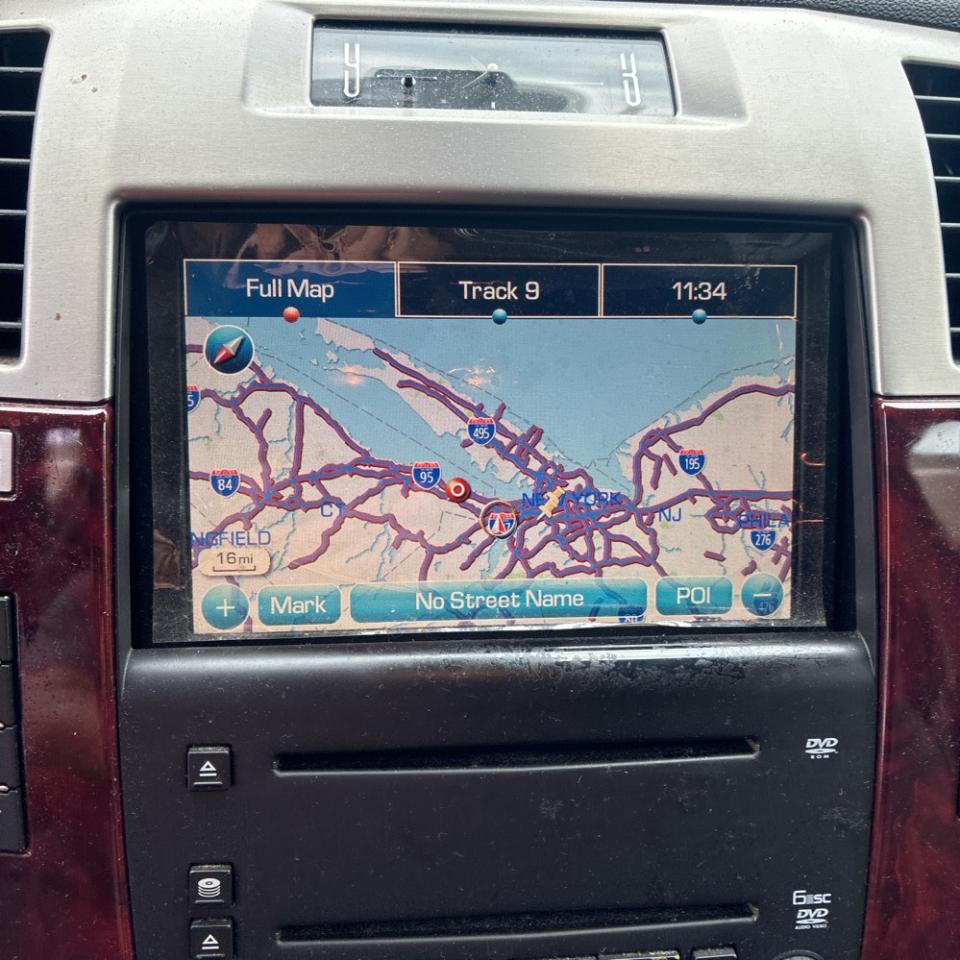 Cadillac Escalade AWD 4dr 2008