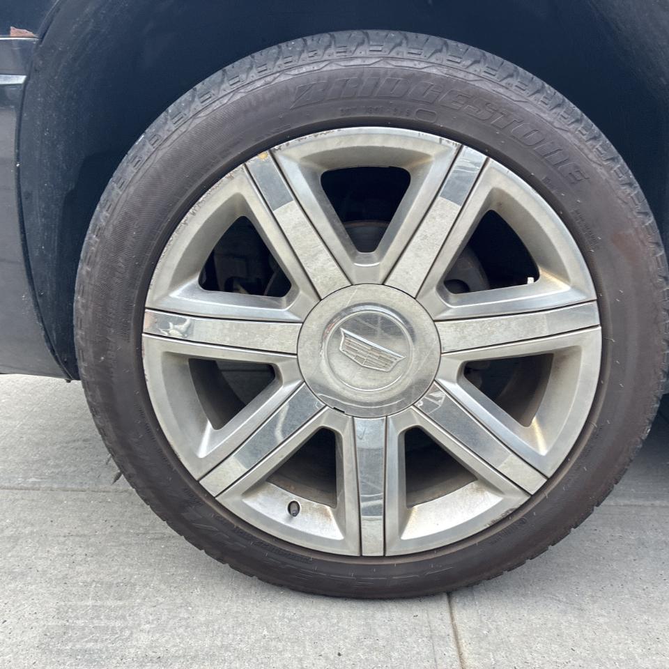 Cadillac Escalade AWD 4dr 2008