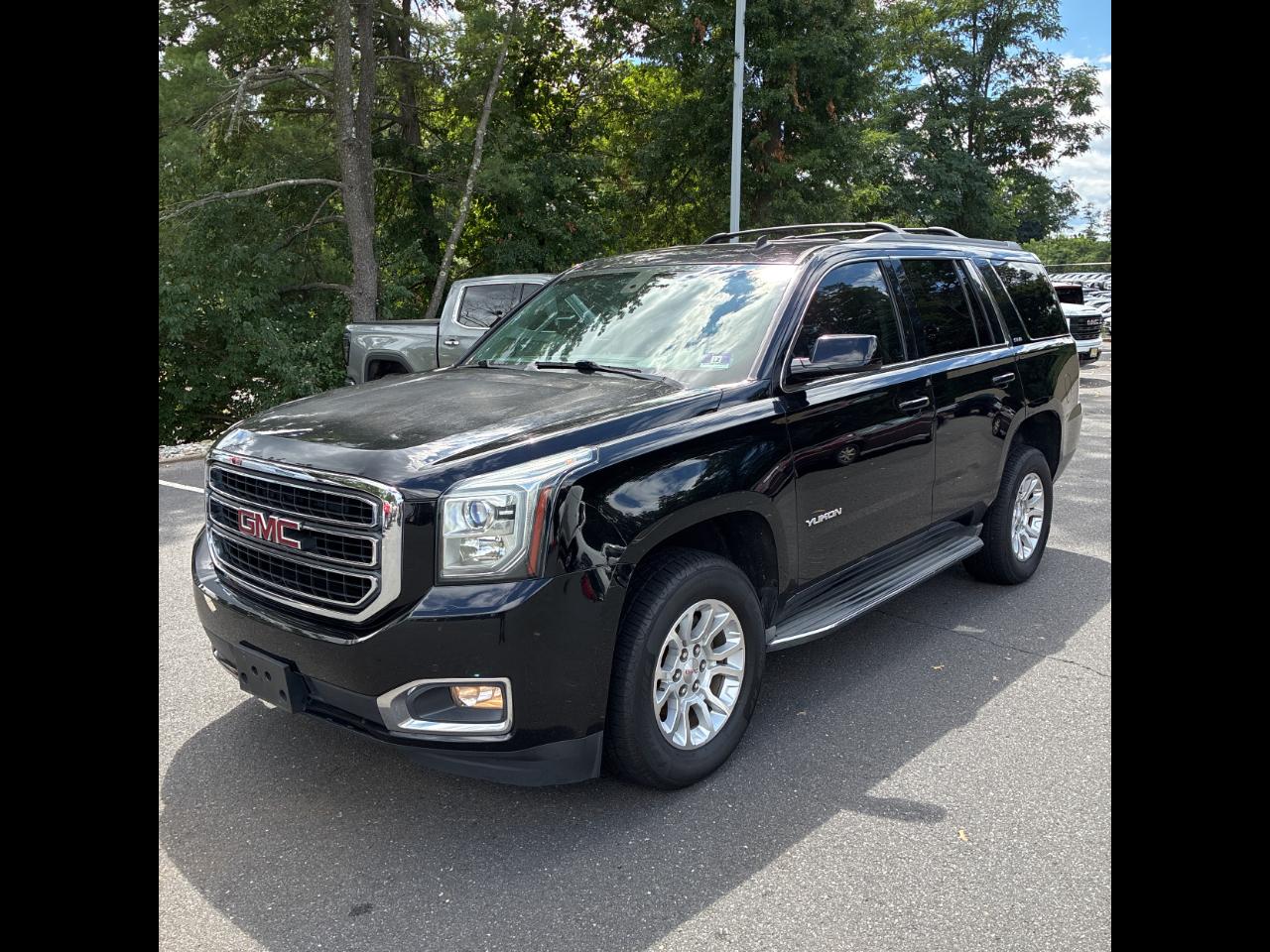 GMC Yukon 4WD 4dr SLE 2015