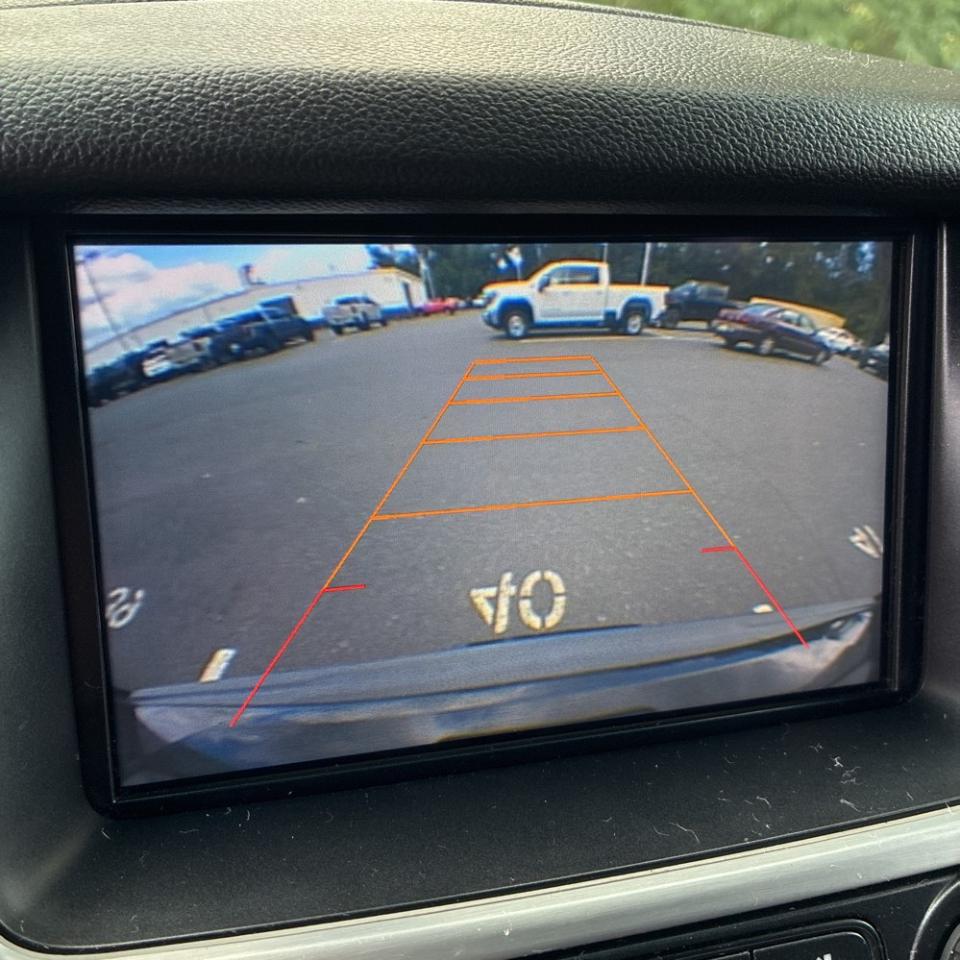 GMC Yukon 4WD 4dr SLE 2015