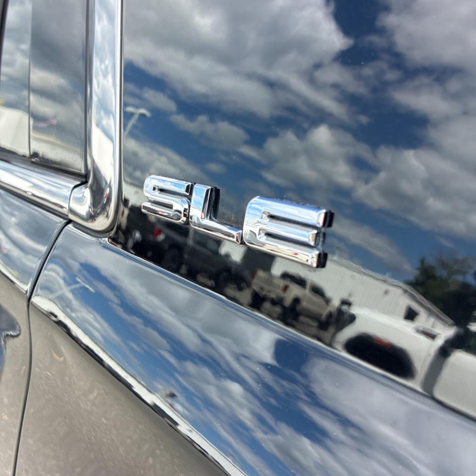 GMC Yukon 4WD 4dr SLE 2015