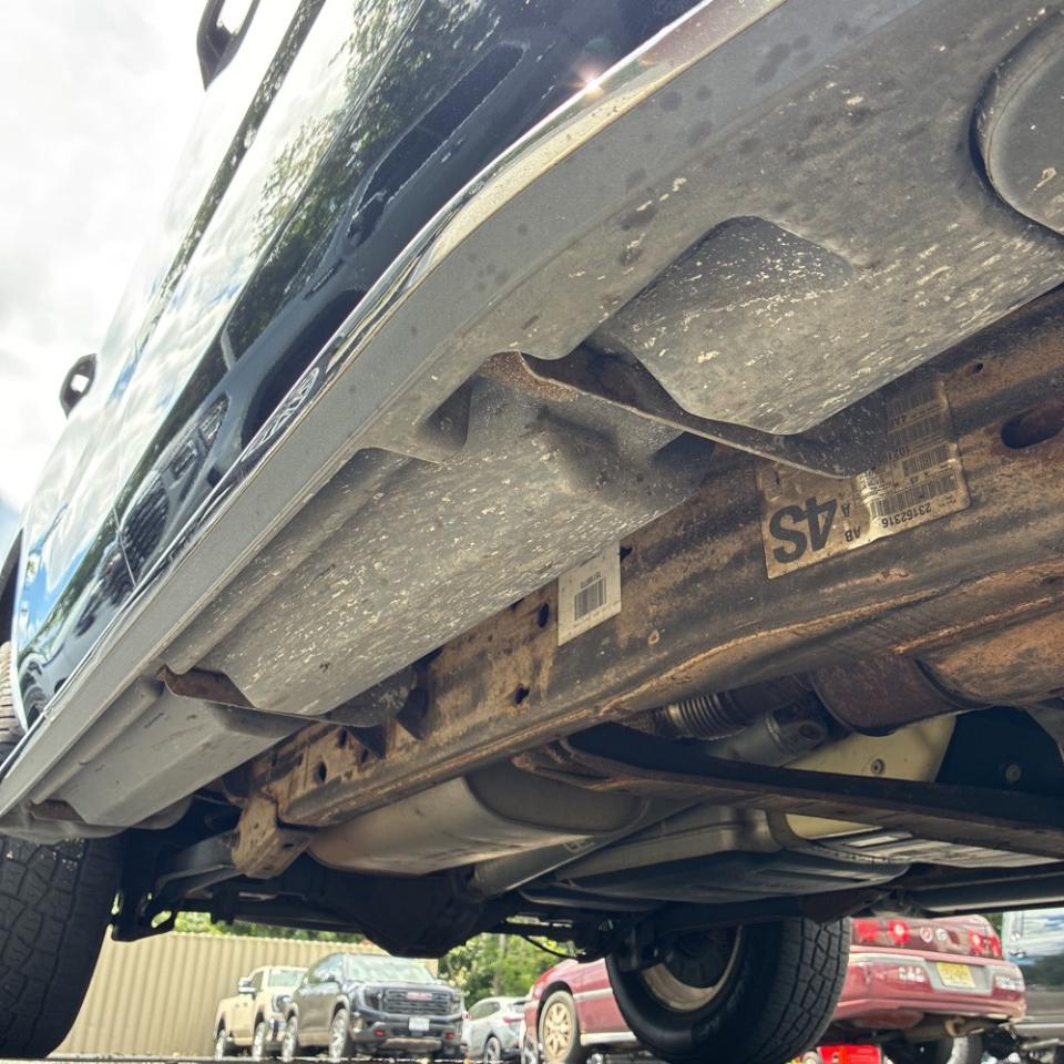GMC Yukon 4WD 4dr SLE 2015