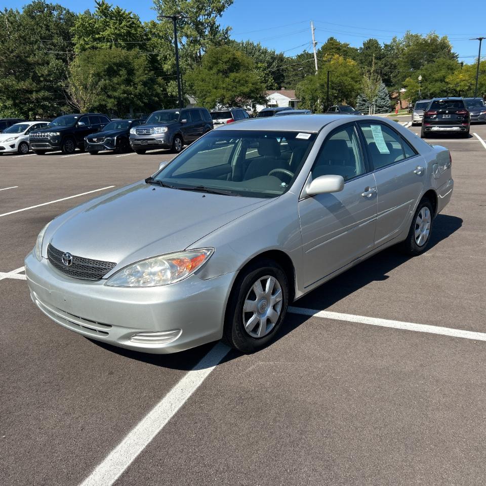 Toyota Camry 4dr Sdn LE Auto 2004