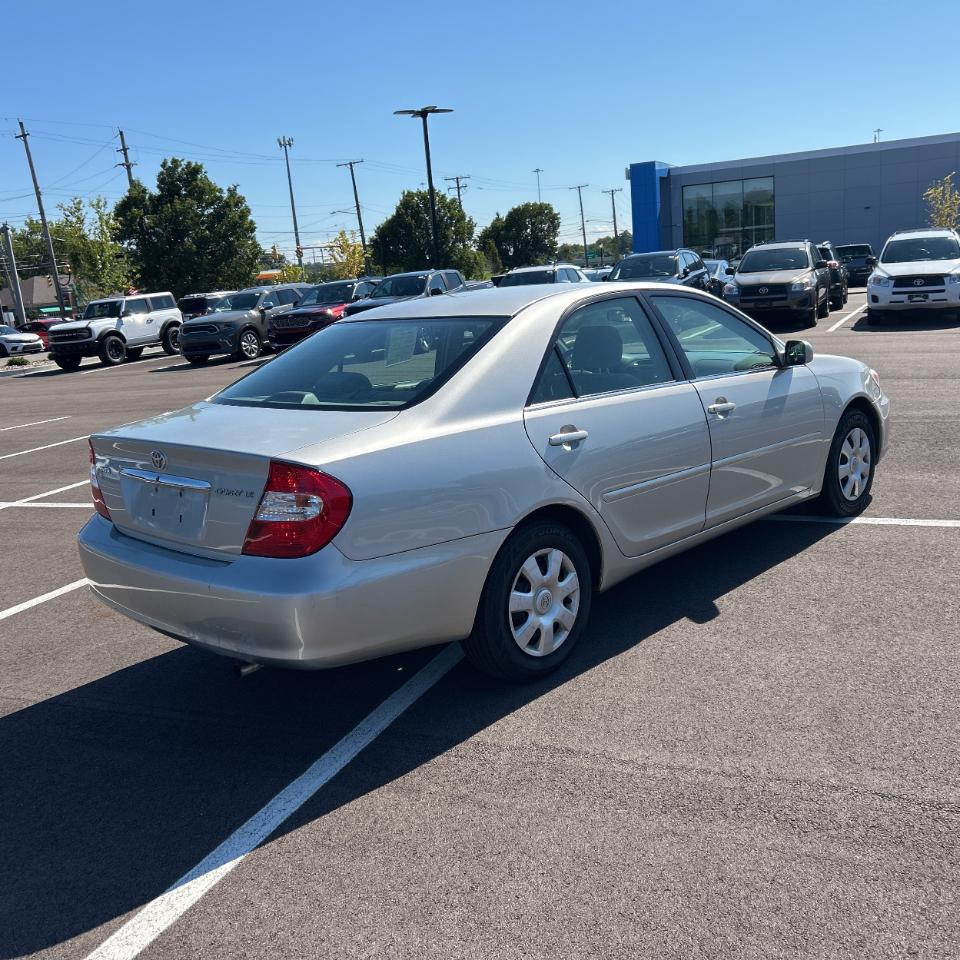 Toyota Camry 4dr Sdn LE Auto 2004