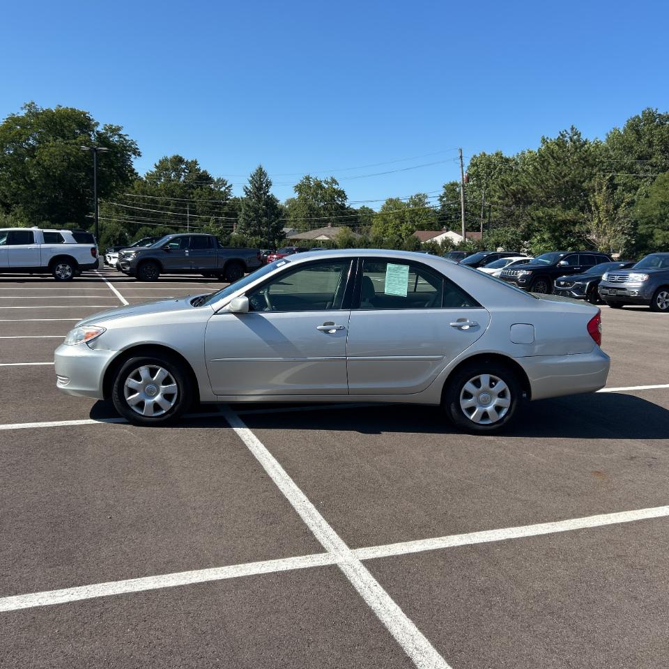 Toyota Camry 4dr Sdn LE Auto 2004