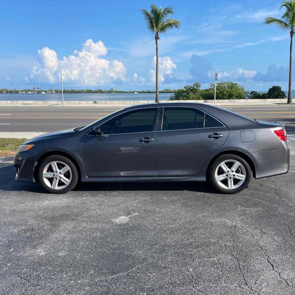 Toyota Camry 4dr Sdn I4 Auto L (Natl) *Ltd Avail* 2014