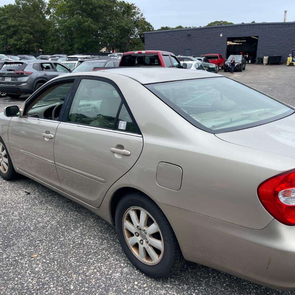 Toyota Camry 4dr Sdn LE Auto (Natl) 2003