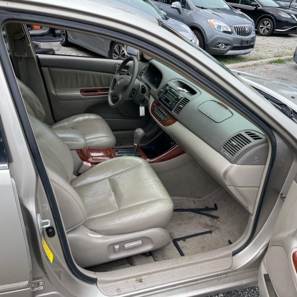 Toyota Camry 4dr Sdn LE Auto (Natl) 2003