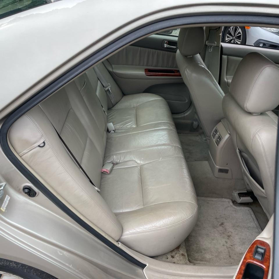 Toyota Camry 4dr Sdn LE Auto (Natl) 2003