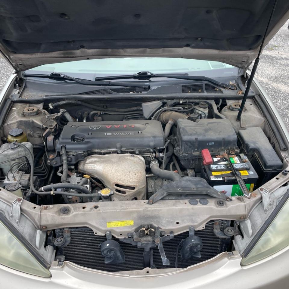 Toyota Camry 4dr Sdn LE Auto (Natl) 2003