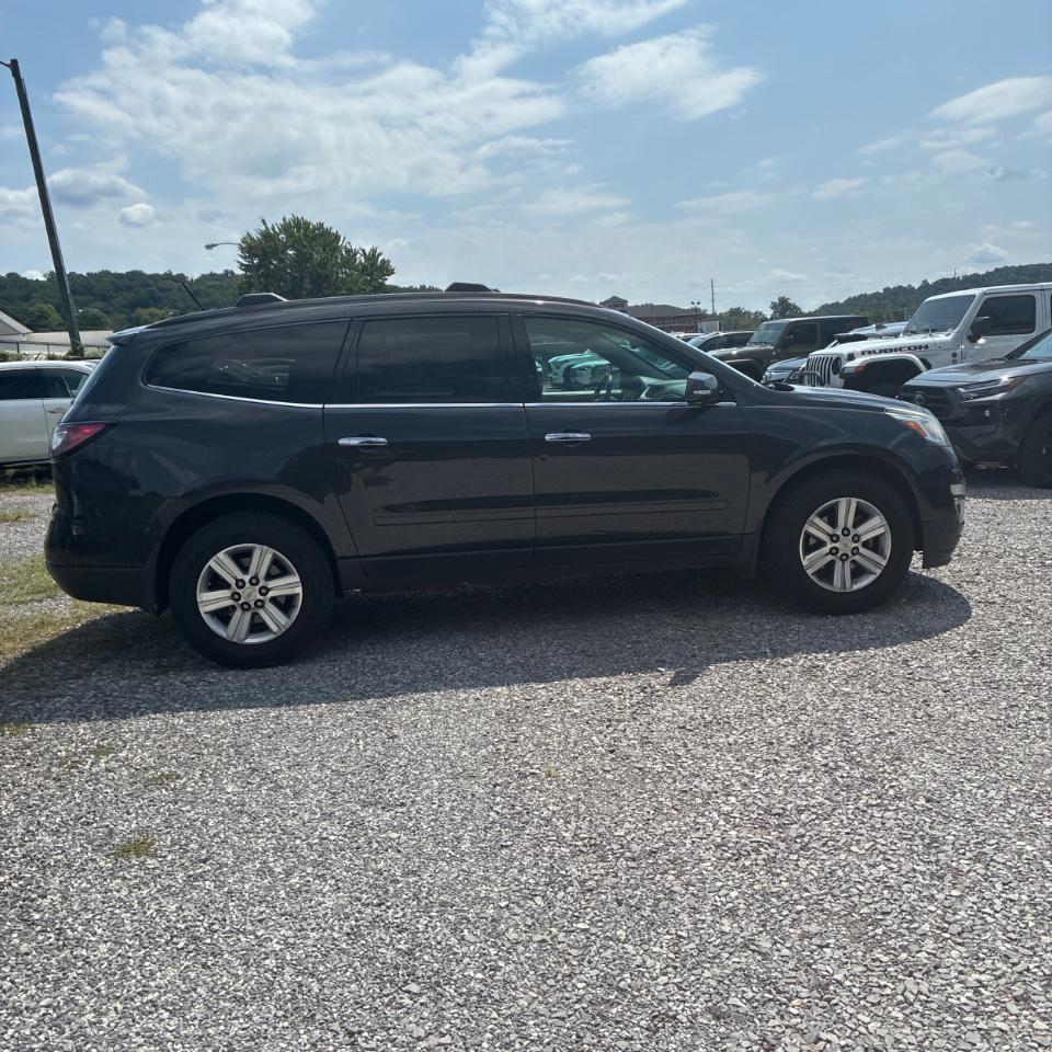 Chevrolet Traverse FWD 4dr LT w/2LT 2014