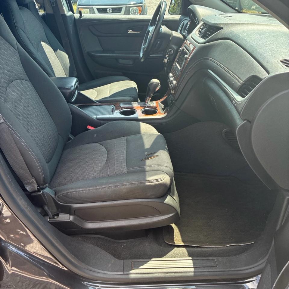 Chevrolet Traverse FWD 4dr LT w/2LT 2014