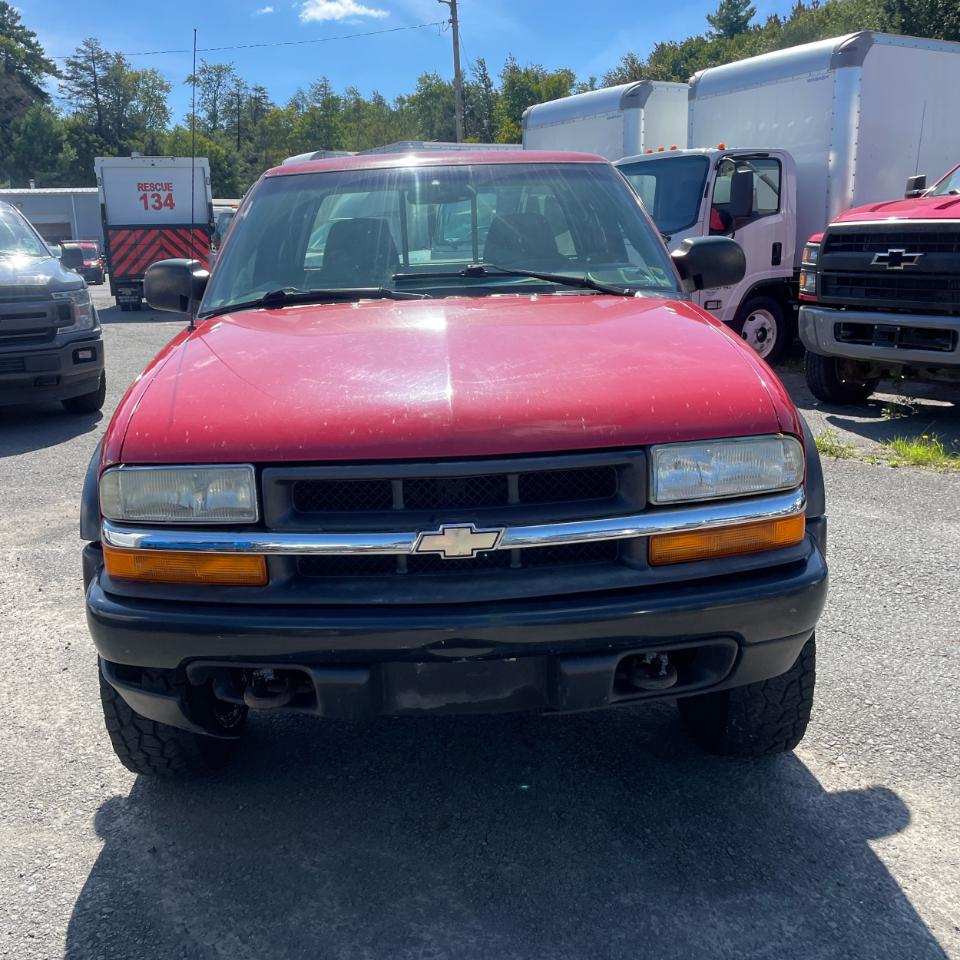 Chevrolet S-10 Ext Cab 123" WB 4WD LS 2003