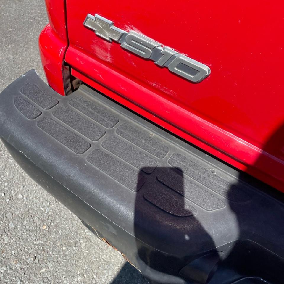 Chevrolet S-10 Ext Cab 123" WB 4WD LS 2003