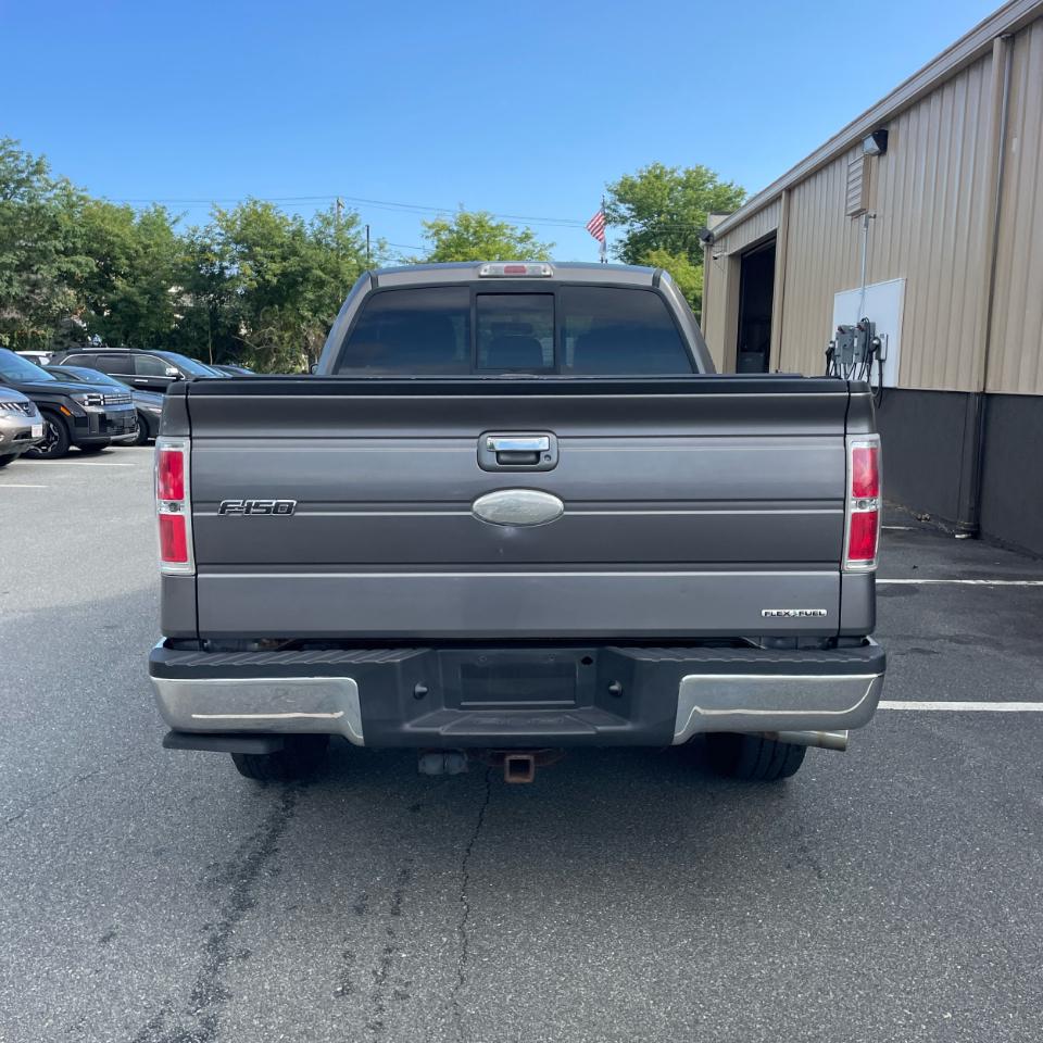 Ford F-150 4WD SuperCab 145" XL 2011