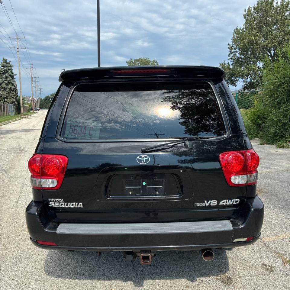 Toyota Sequoia 4dr Limited 4WD (Natl) 2006
