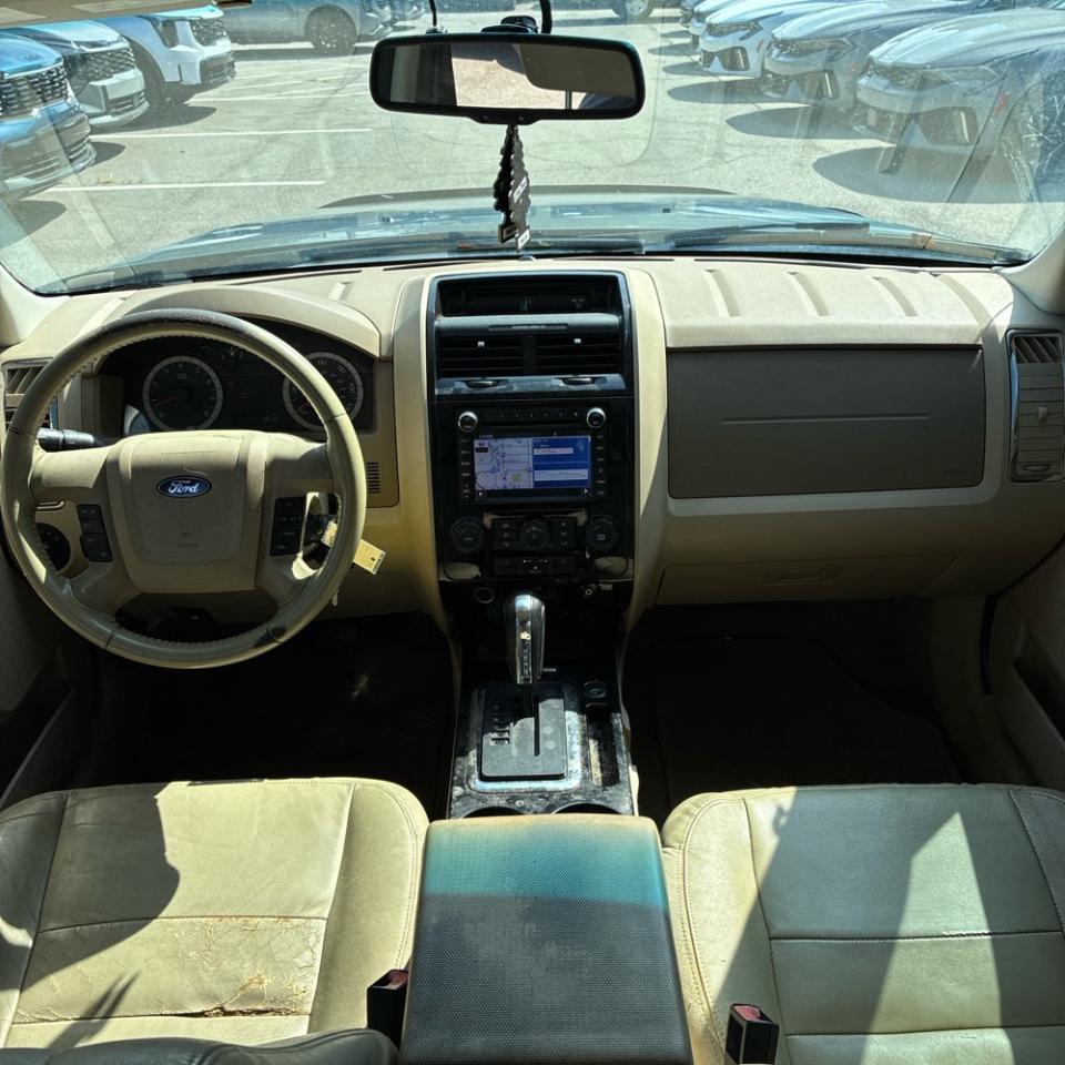 Ford Escape 4WD 4dr Limited 2011
