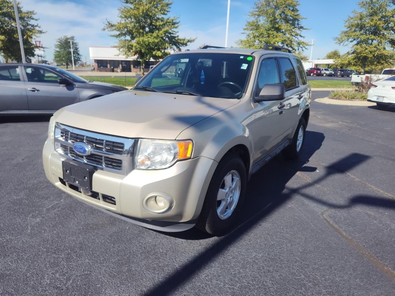 Ford Escape 4WD 4dr XLT 2012