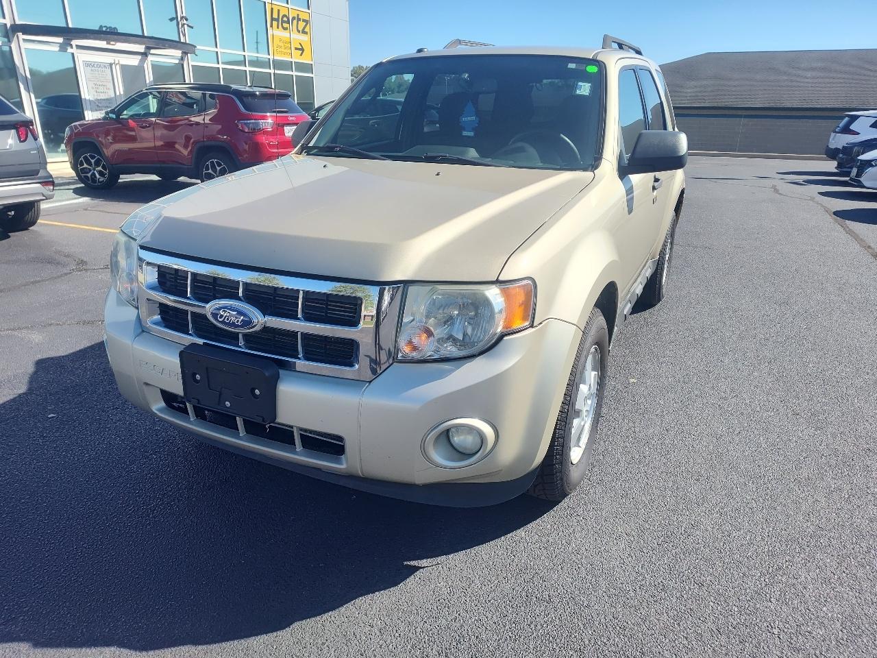 Ford Escape 4WD 4dr XLT 2012