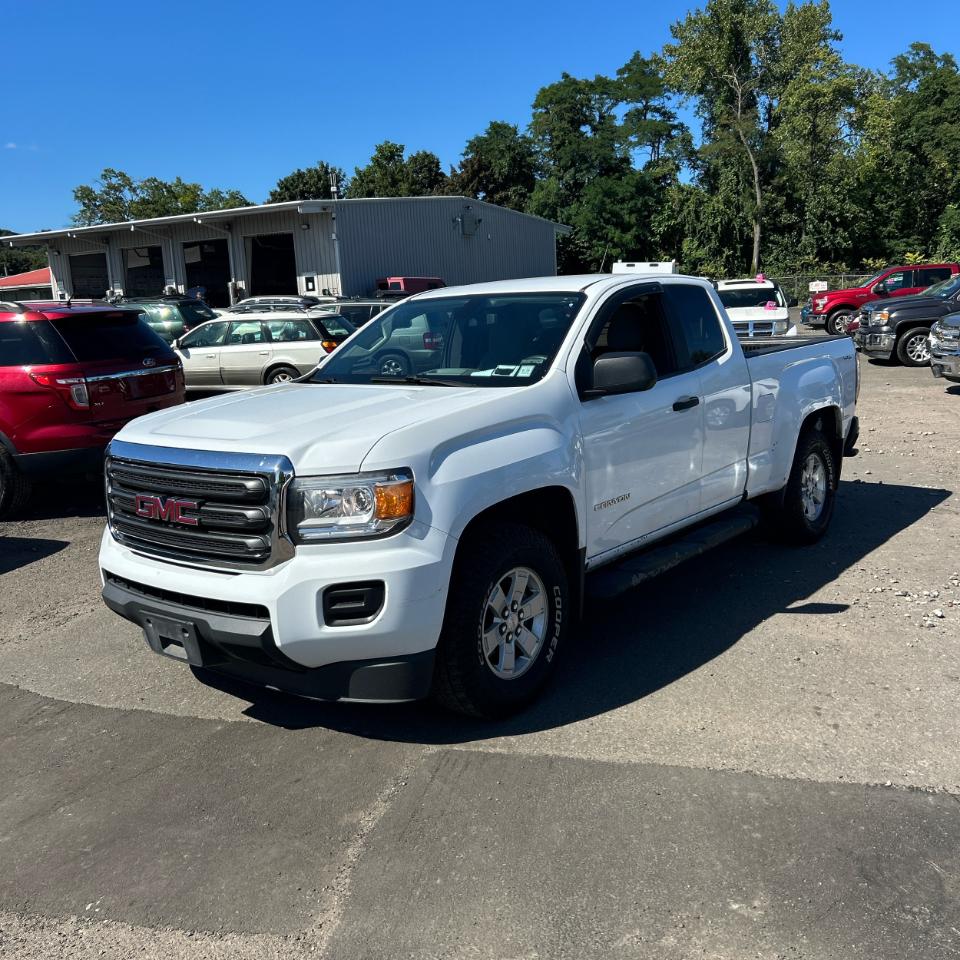 GMC Canyon 4WD Ext Cab 128.3" 2015
