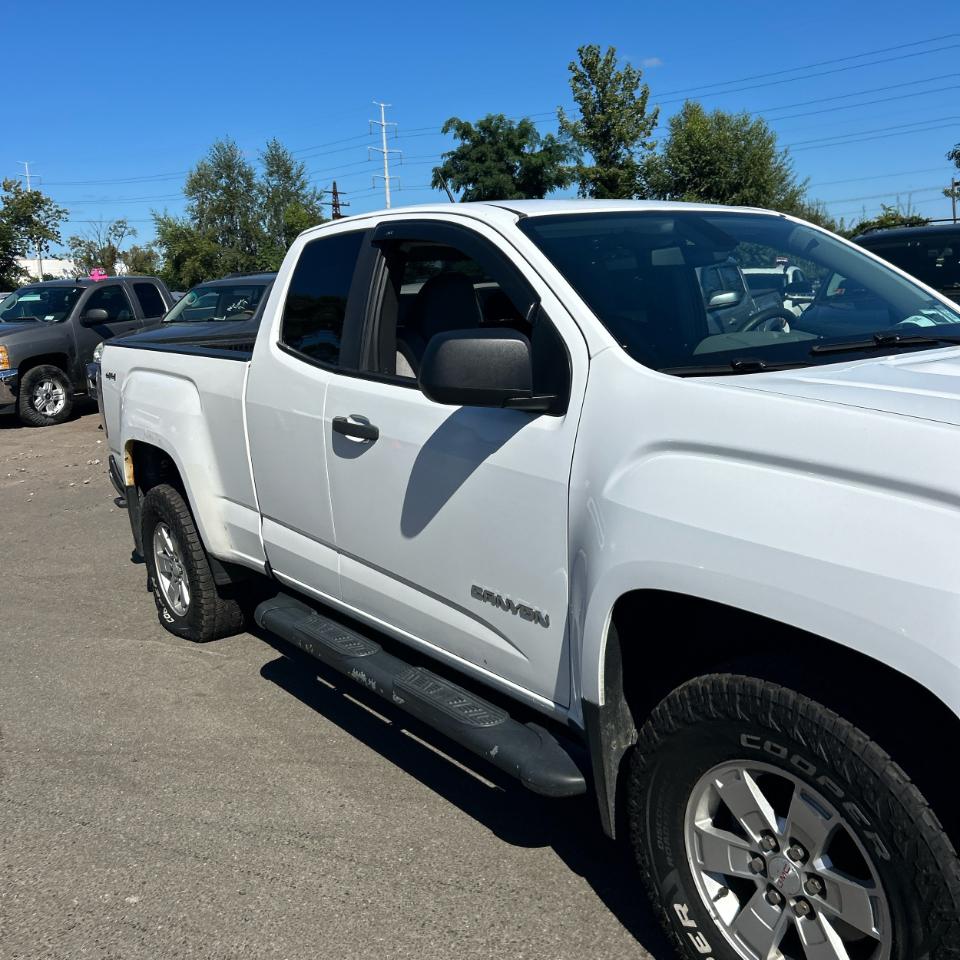 GMC Canyon 4WD Ext Cab 128.3" 2015
