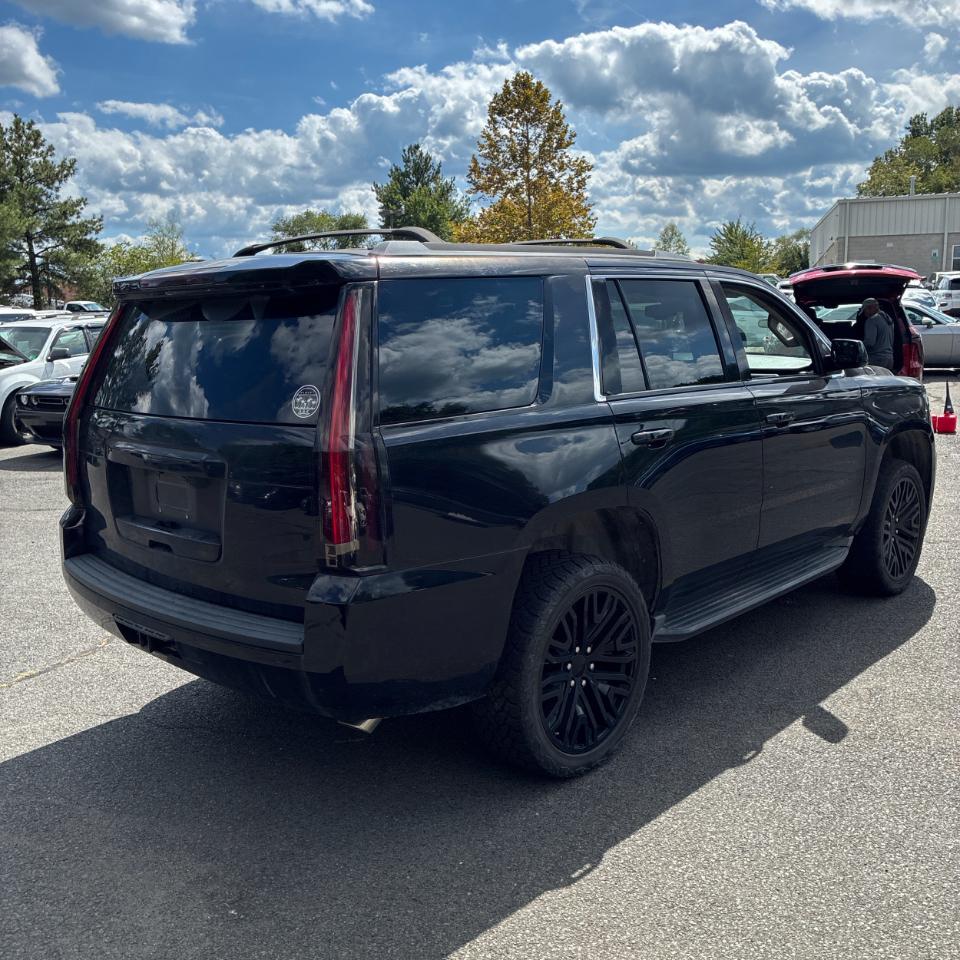 Chevrolet Tahoe 4WD 4dr LT 2015