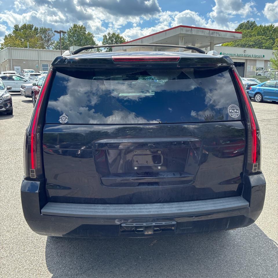 Chevrolet Tahoe 4WD 4dr LT 2015