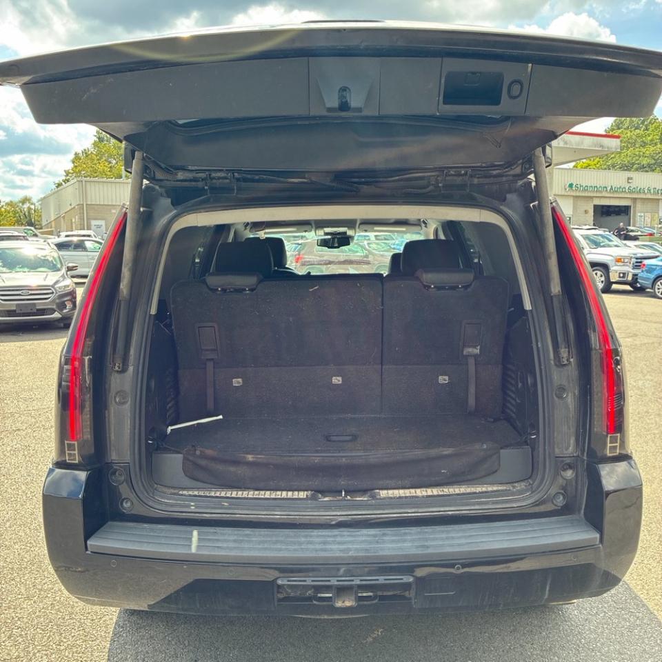 Chevrolet Tahoe 4WD 4dr LT 2015