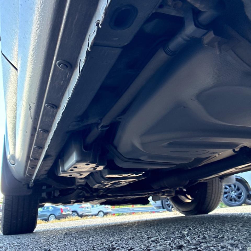 Toyota RAV4 4WD 4dr 4-cyl 4-Spd AT (Natl) 2011