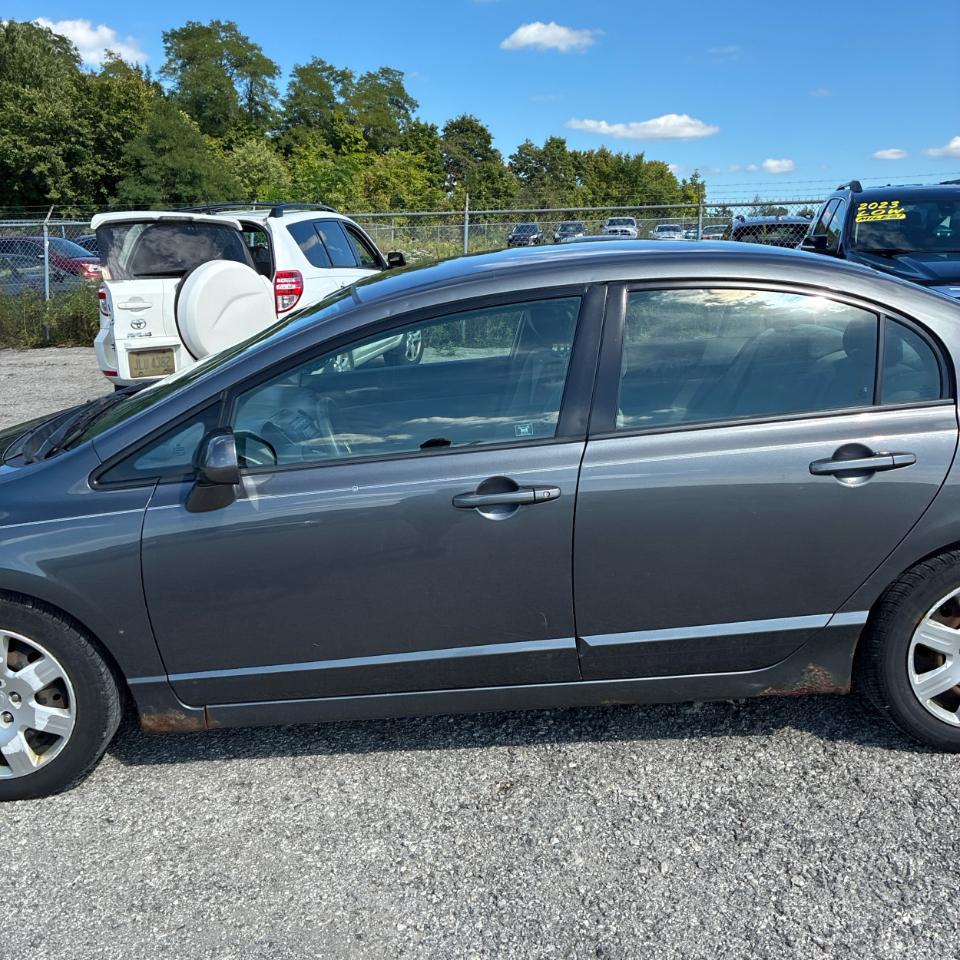 Honda Civic Sdn 4dr Auto LX 2010