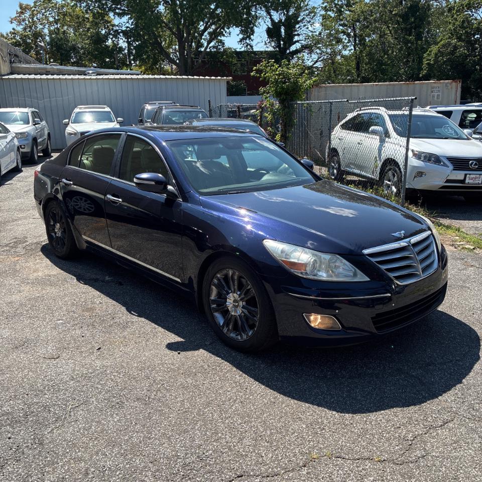 Hyundai Genesis 4dr Sdn 4.6L V8 2009