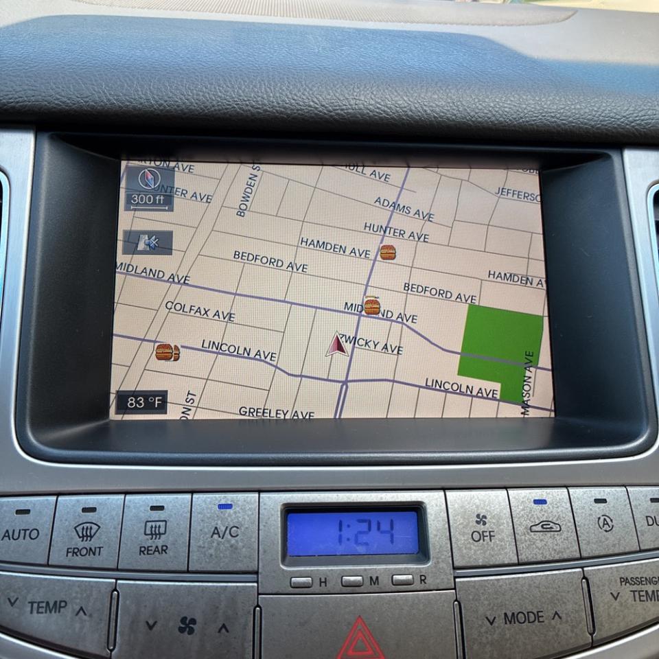 Hyundai Genesis 4dr Sdn 4.6L V8 2009
