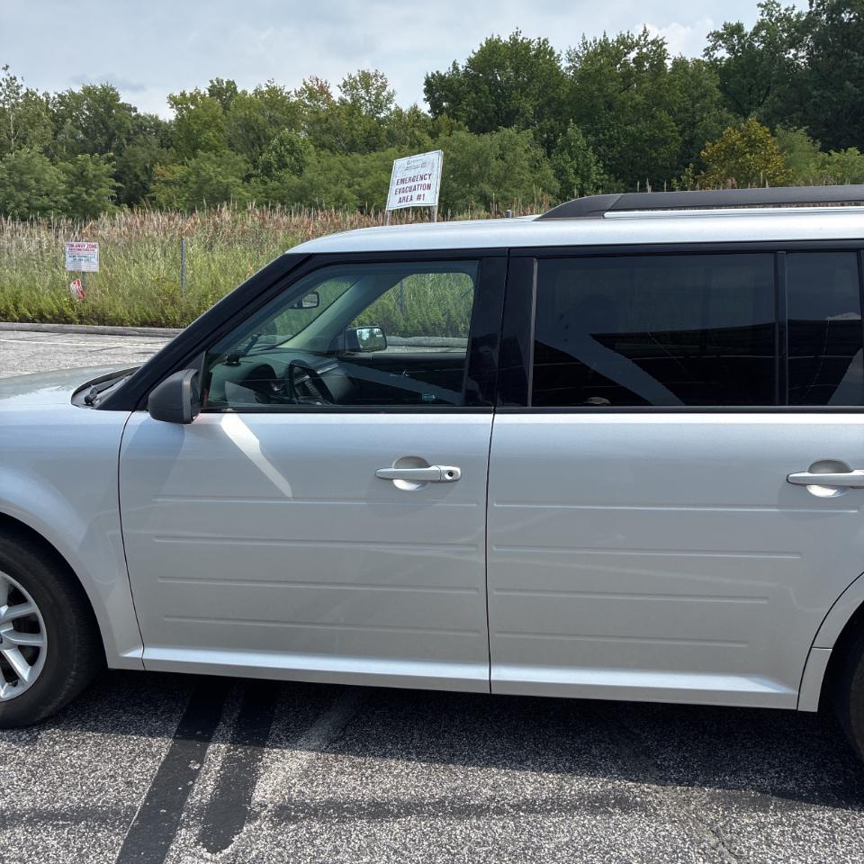 Ford Flex 4dr SE FWD 2013