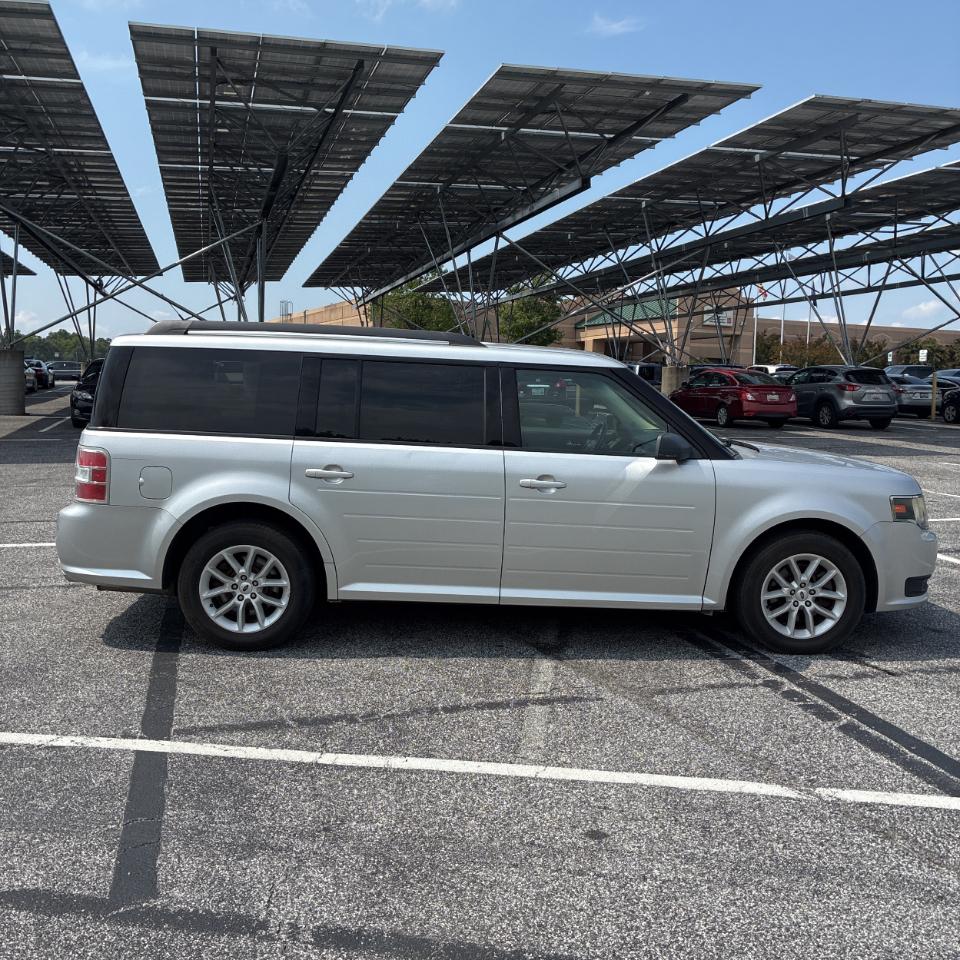 Ford Flex 4dr SE FWD 2013