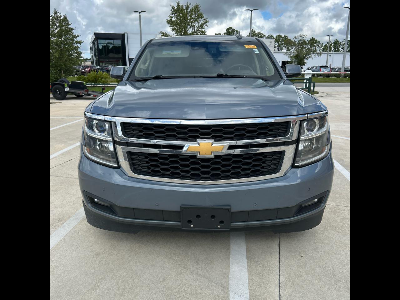 Chevrolet Suburban 4WD 4dr 1500 LT 2016