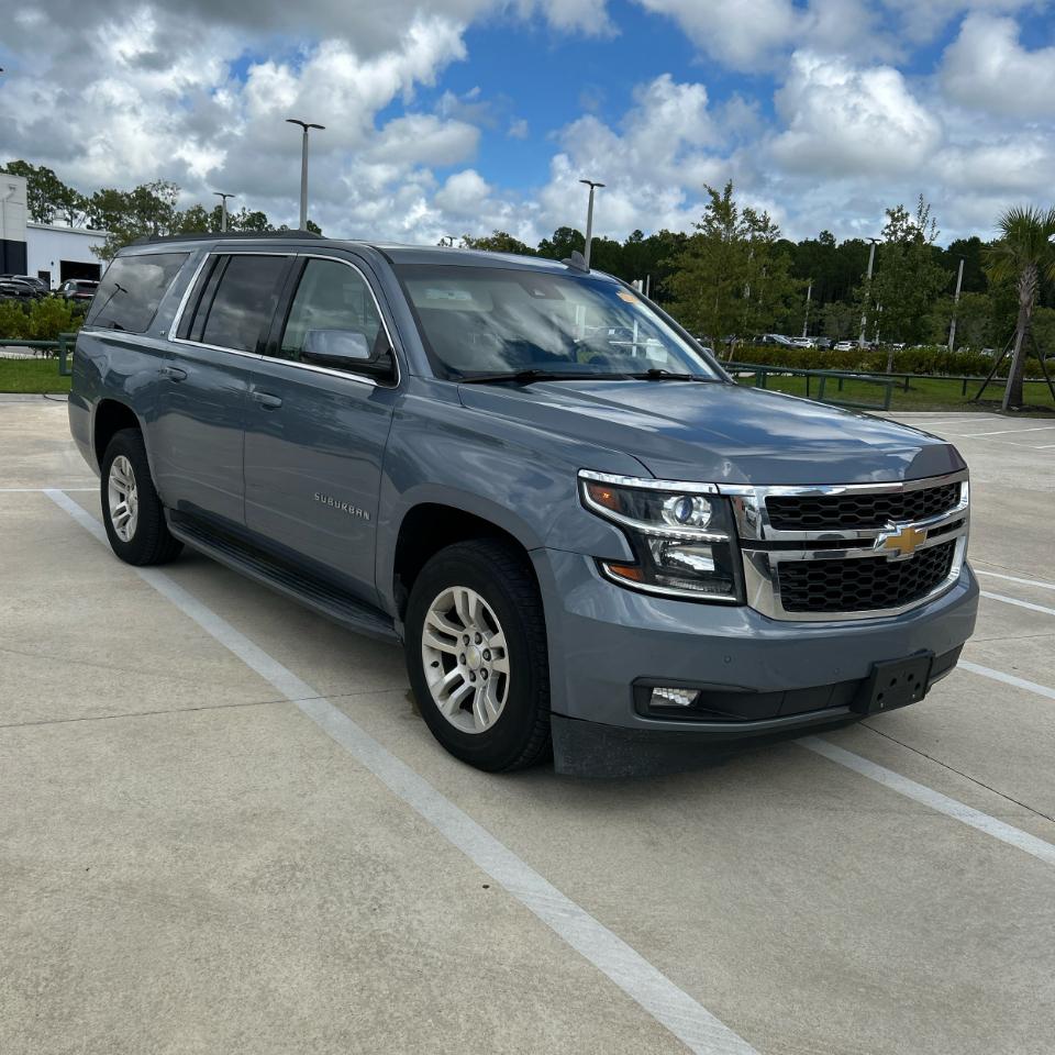 Chevrolet Suburban 4WD 4dr 1500 LT 2016