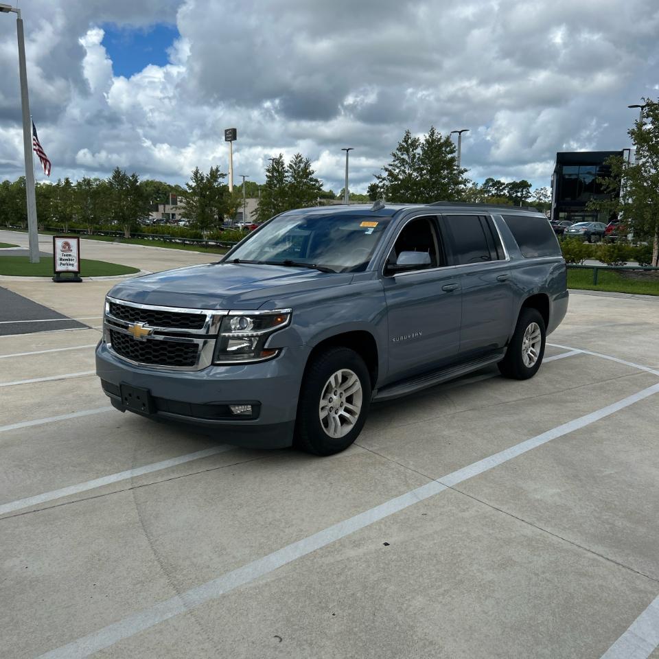 Chevrolet Suburban 4WD 4dr 1500 LT 2016
