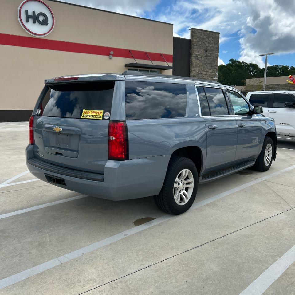 Chevrolet Suburban 4WD 4dr 1500 LT 2016